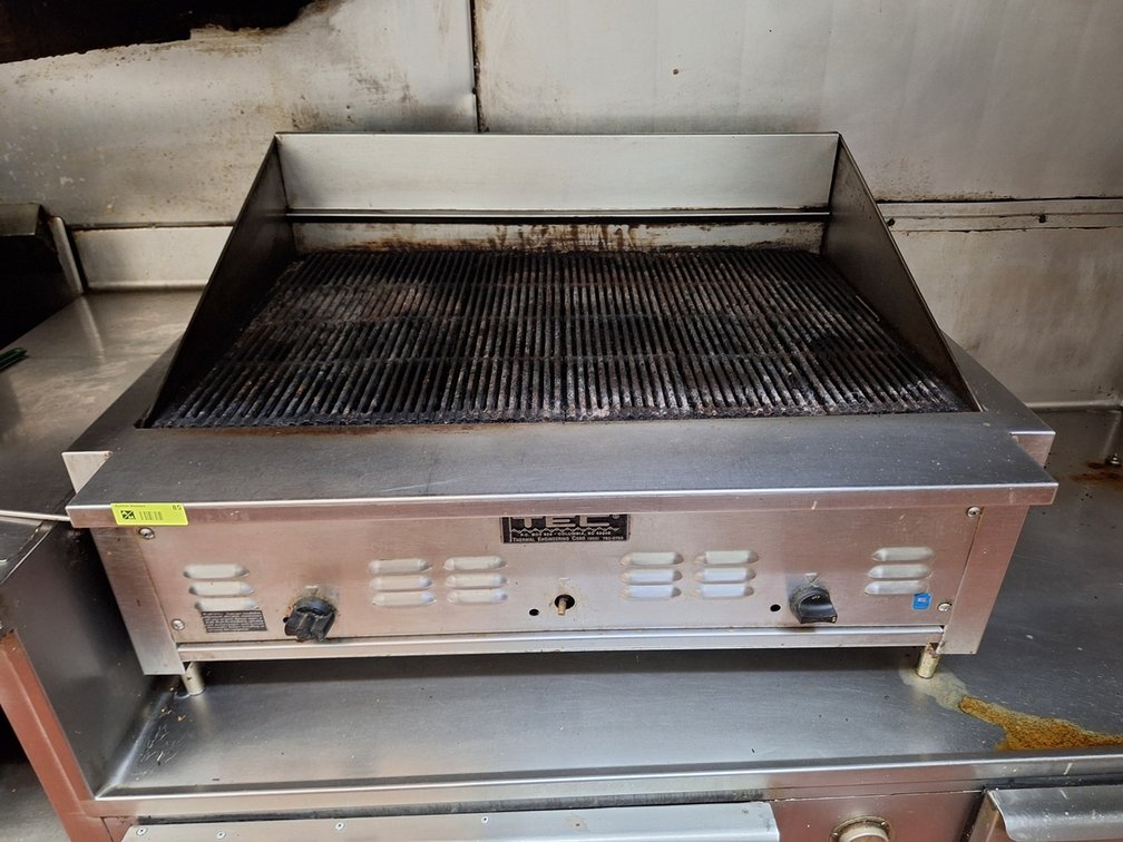 TEC SS Commercial 3-Burner Gas Grill, 42"W