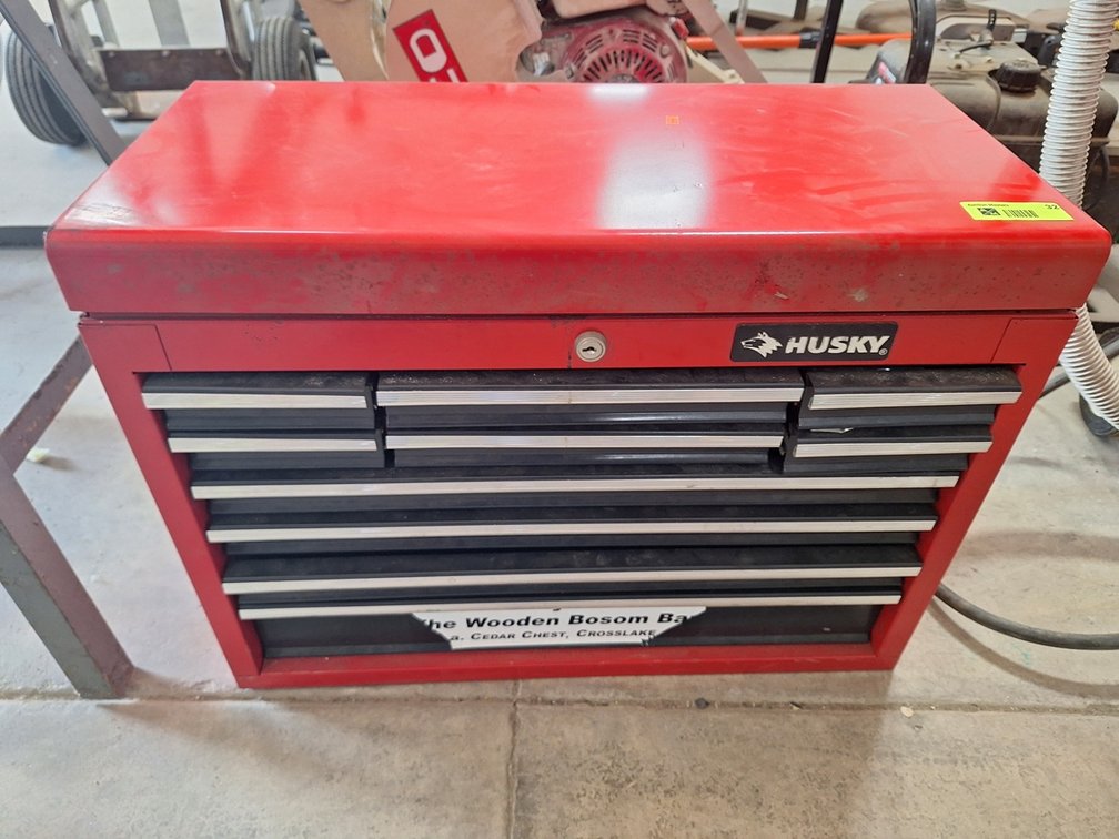 Husky 10 Drawer Tool Box, 26.5"x13"x19.25"