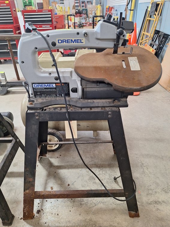 Dremel 16" Variable Speed Scroll Saw, model 1680