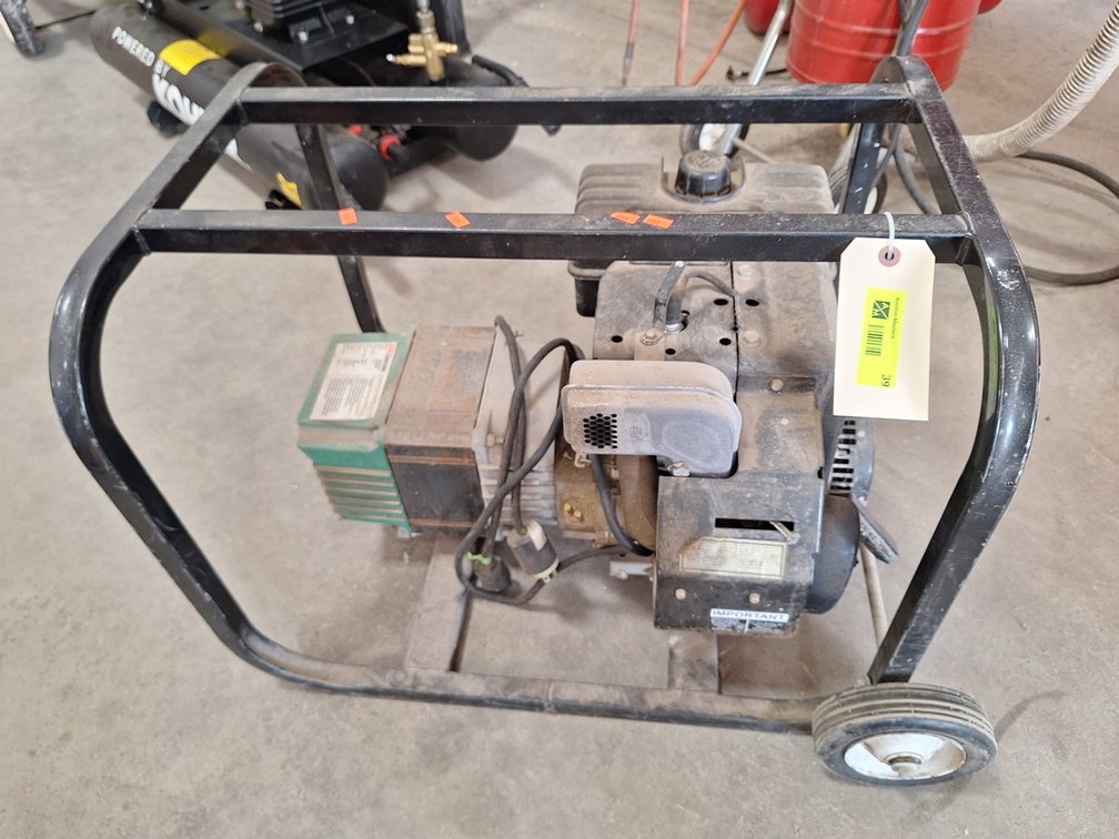 Coleman Powermate Generator, Model PM052400