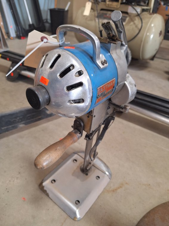 Eastman Blue Streak Fabric Cutting Machine