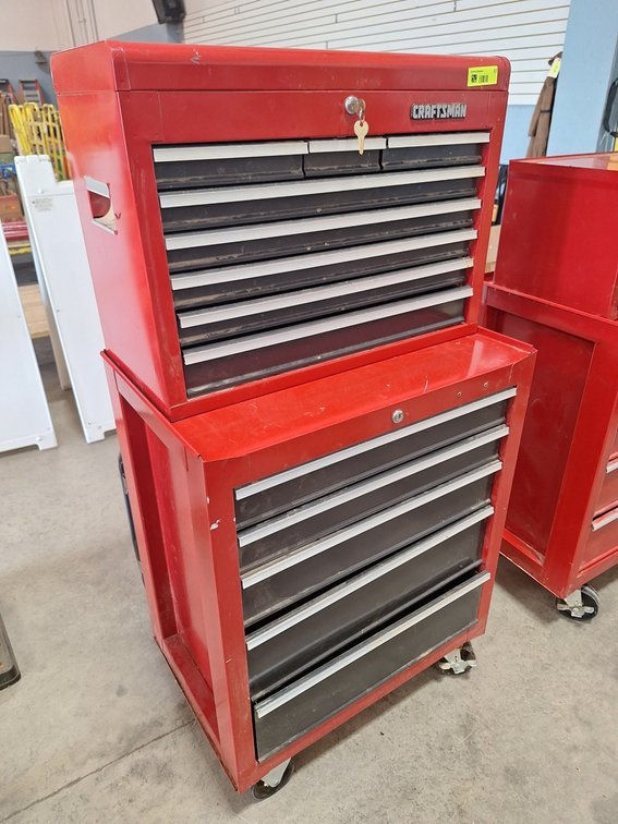 Craftsman Tool Chest on Wheels, 26.5"x18"x52.5"