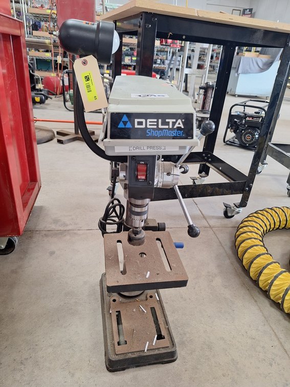 Delta Shopmaster Drill Press, Model DP200