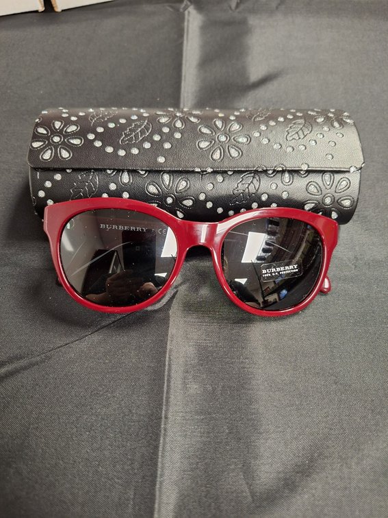 Burberry Sunglasses