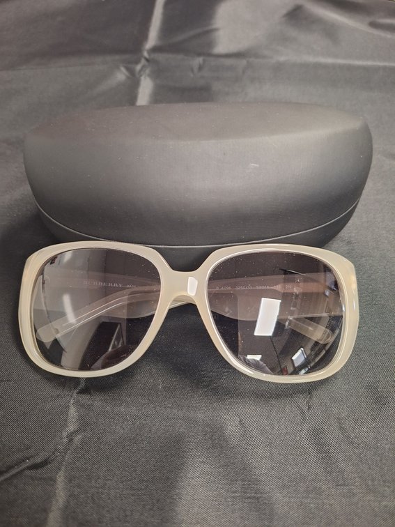 Burberry Sunglasses