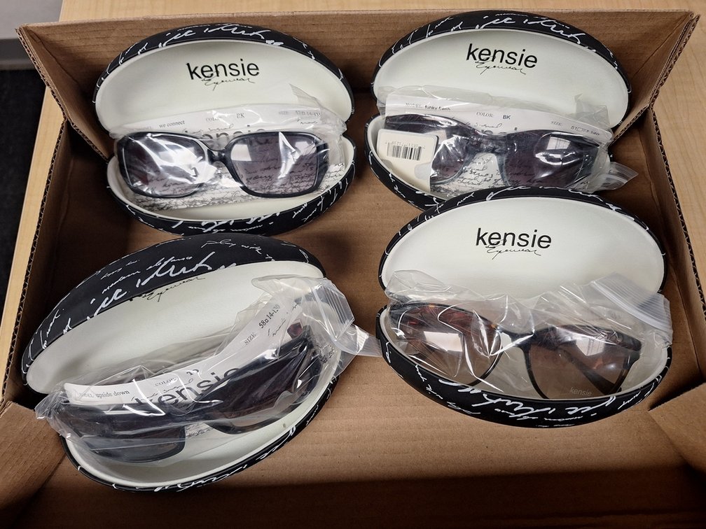 4 Pairs Kensie Sunglasses