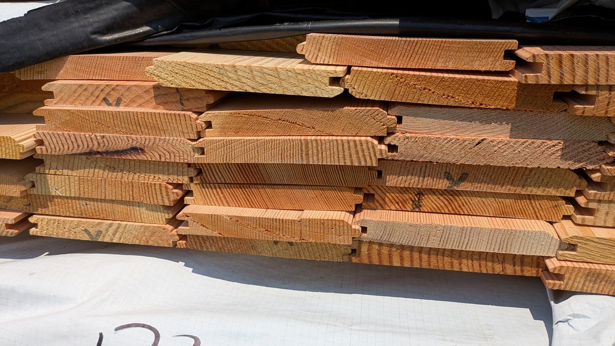 Douglas Fir 1"x6", Planer Falldoen, 11' to 16' Lengths, 820 Linear Feet