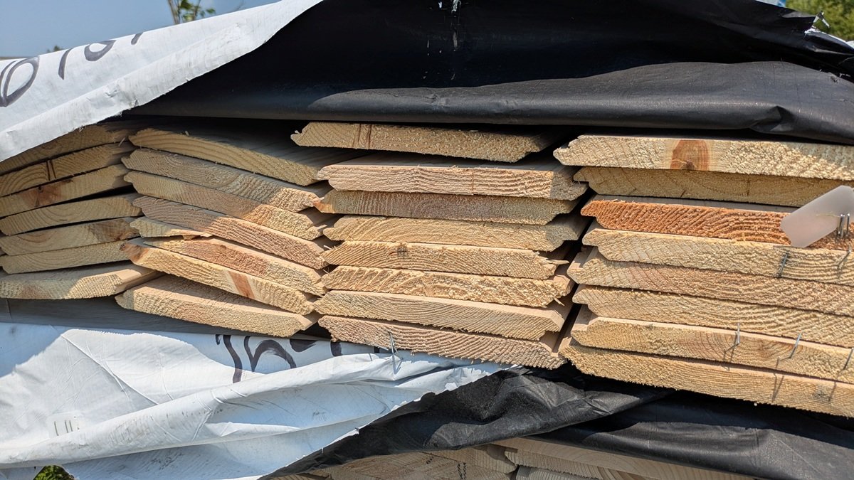 Beige Prime Western Wood 1"x8", UTIL LWP-11 REV KD, 6' and 8' Lengths, 308Linear Feet, 173 Sq. Ft.