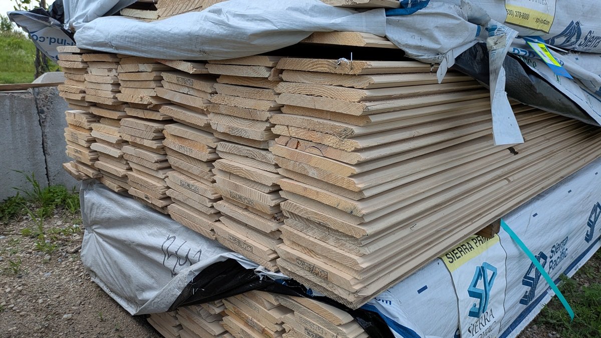 Beige Prime Western Wood 1"x8", UTIL LWP-11 REV KD, 10' Lengths, 1250 Linear Feet, 703 Sq. Ft.
