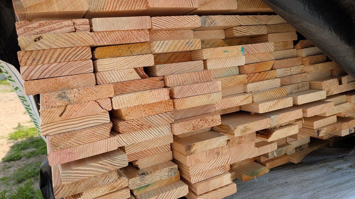 Douglas Fir 1"x4", Planer Falldown S4S, 6' to 10' Lengths, 2862 Linear Feet