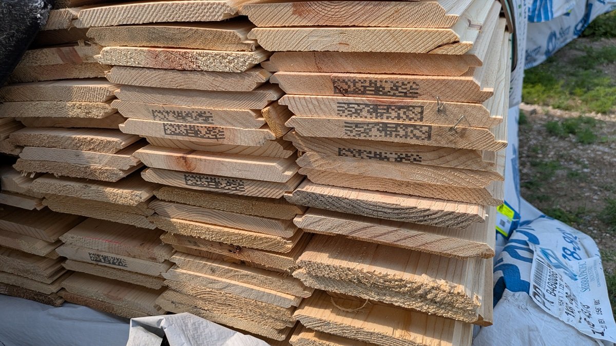 Ponderosa Pine 1"x8", COMMON LWP-11 REV, 138 Pieces, 6' and 8' Lengths, 625.3 Board Feet
