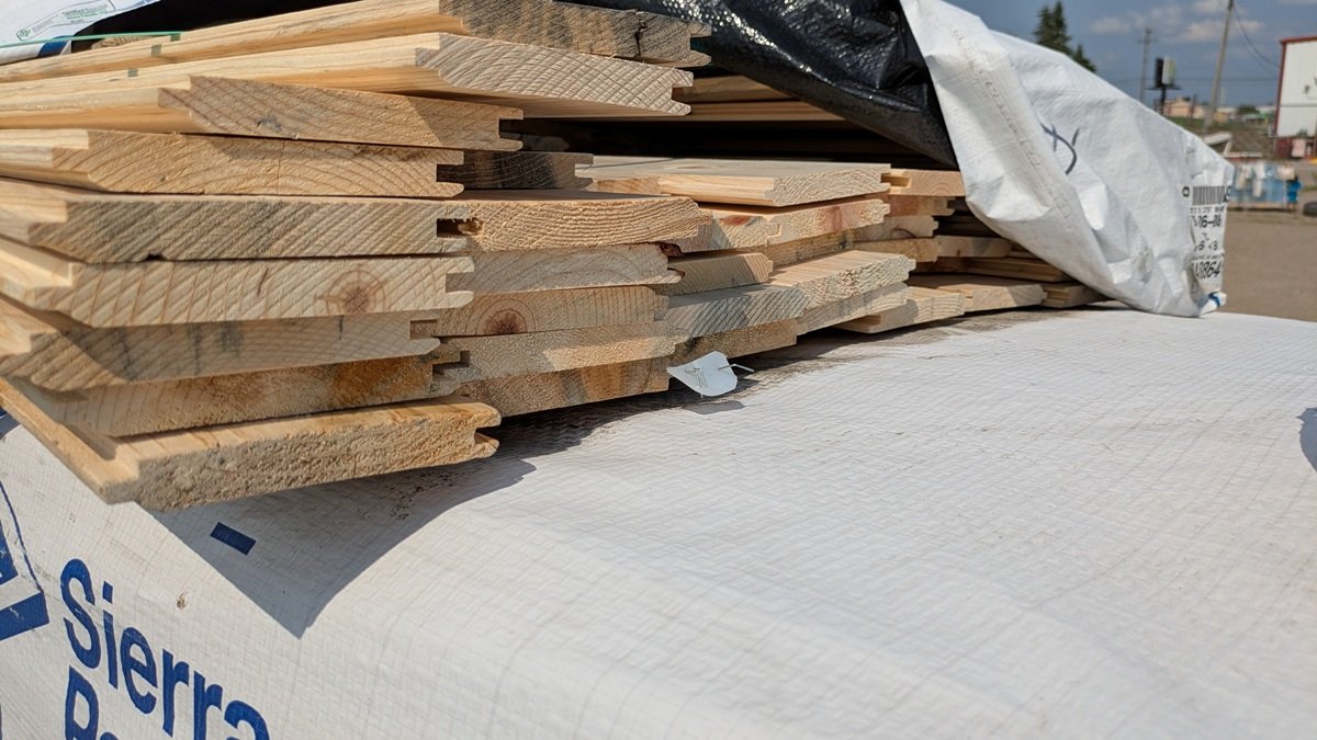Ponderosa Pine 1"x6", UTIL LWP-4 FACE SQ BACK KD, 6' to 8' Lengths, 496 Linear Feet, 206 Sq. Ft.