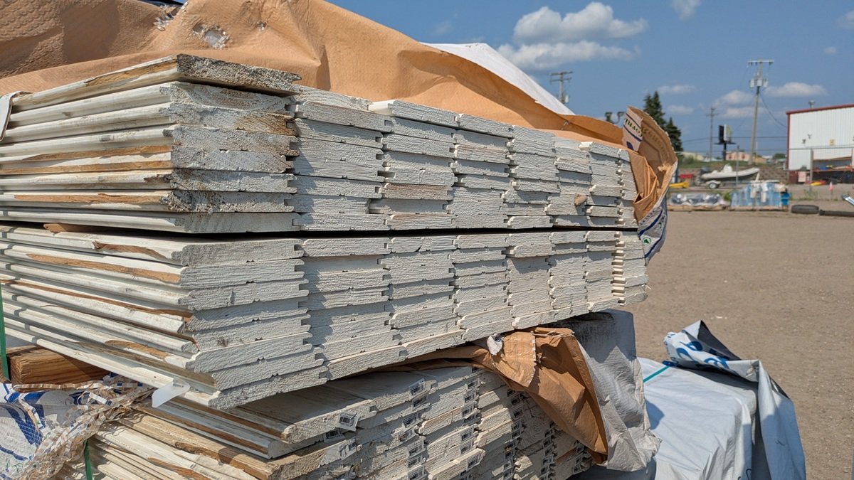 White Prime Ponderosa Pine 1"x6", 2 & BTR COMMON BEAD CLG FACE LWP-4 BACK, 12' Lengths, 1536 Linear Feet, 640 Sq. Ft.