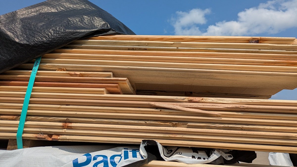 Ponderosa Pine 1"x6", UTIL LWP-4 REV, 12' to 16' Lengths, 2394 Linear Feet, 998 Sq. Ft.