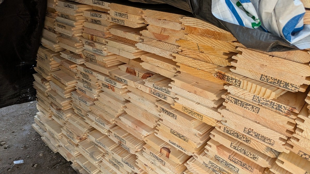 Ponderosa Pine 1"x6", UTIL BEAD CLG FACE LWP-4, 8' to 10' Lengths, 2758 Linear Feet, 1149 Sq. Ft.