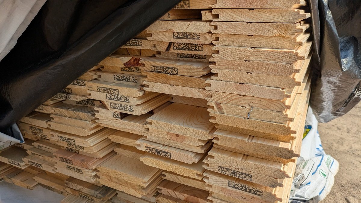 Ponderosa Pine 1"x6", UTIL BEAD CLG FACE LWP-4, 6' to 10' Lengths, 2076 Linear Feet, 865 Sq. Ft.