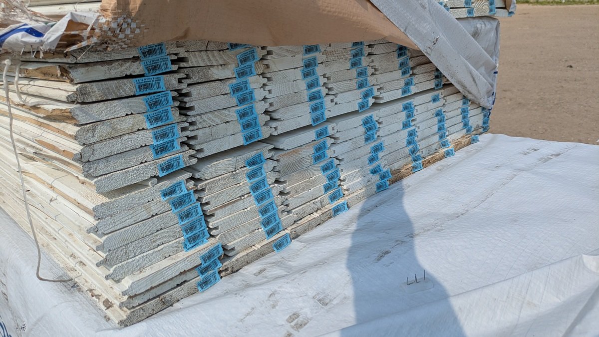 White Prime Ponderosa Pine 1"x6", 2 & BTR COMMON BEAD CLG FACE LWP-4 BACK, 12' Lengths, 1536 Linear Feet, 640 Sq. Ft.