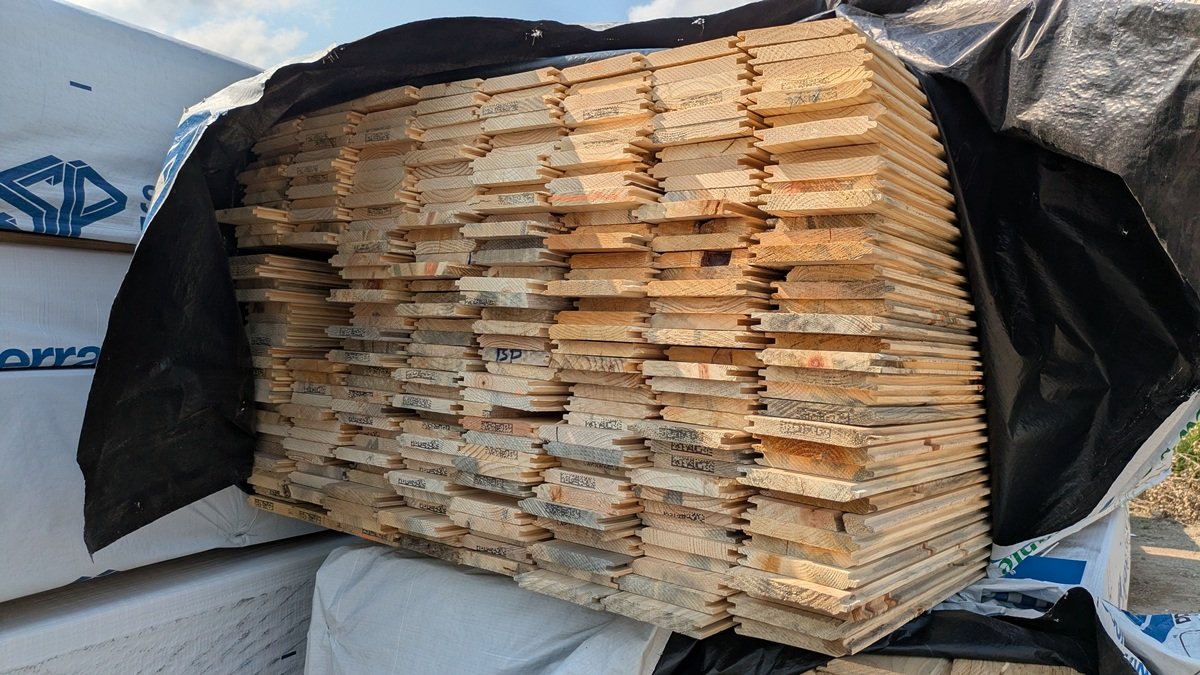 Ponderosa Pine 1"x6", UTIL LWP-4 FACE SQ BACK KD, 6' to 8' Lengths, 2284 Linear Feet, 951 Sq. Ft.