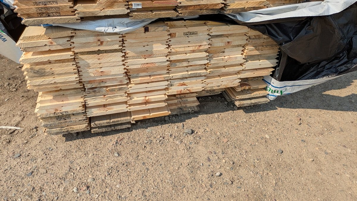 Ponderosa Pine 1"x8", UTIL LWP-116 #6321, 12' to 16' Lengths, 2223 Linear Feet, 1250 Sq. Ft.
