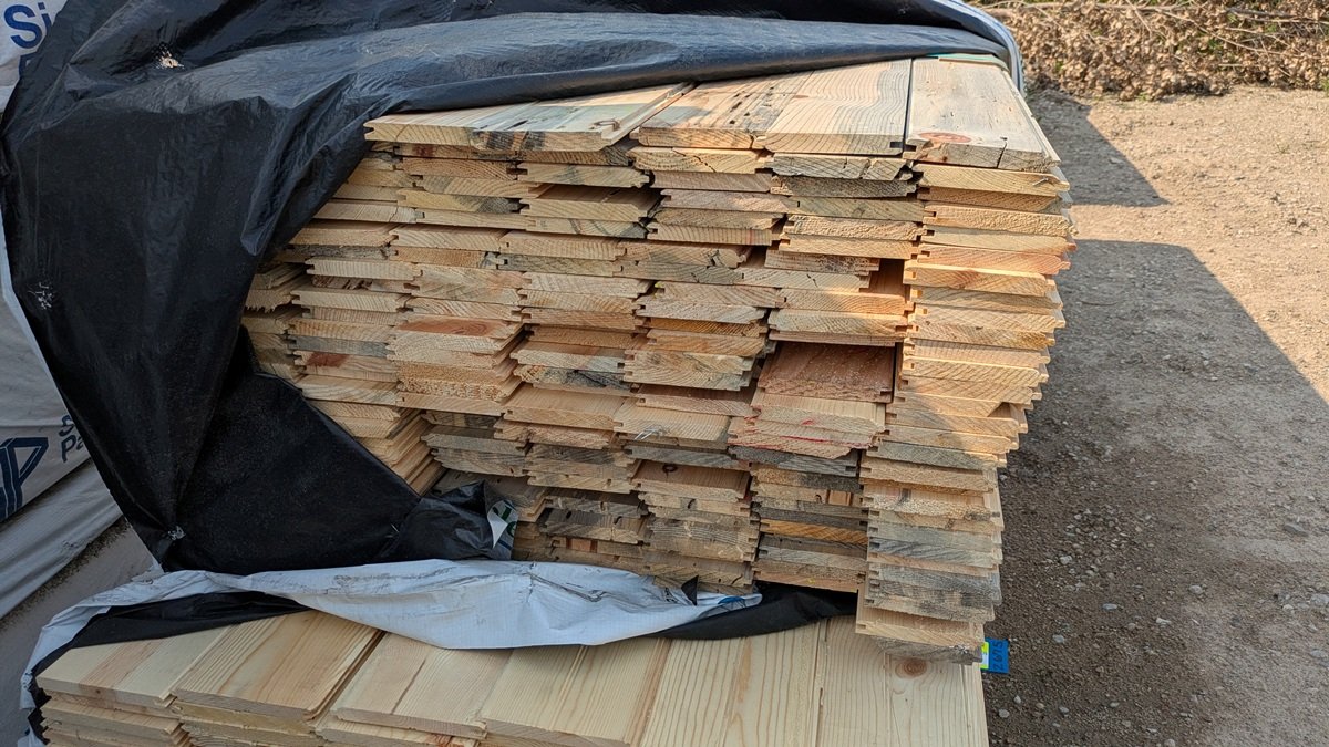 Ponderosa Pine 1"x6", UTIL LWP-4 FACE SQ BACK KD, 6' to 10' Lengths, 2170 Linear Feet, 891 Sq. Ft.
