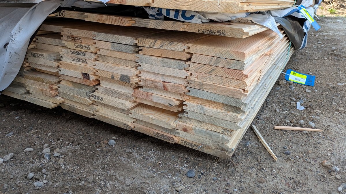 Ponderosa Pine 1"x6", UTIL LWP-4 FACE SQ BACK KD, 10' to 12' Lengths, 1324 Linear Feet, 551 Sq. Ft.