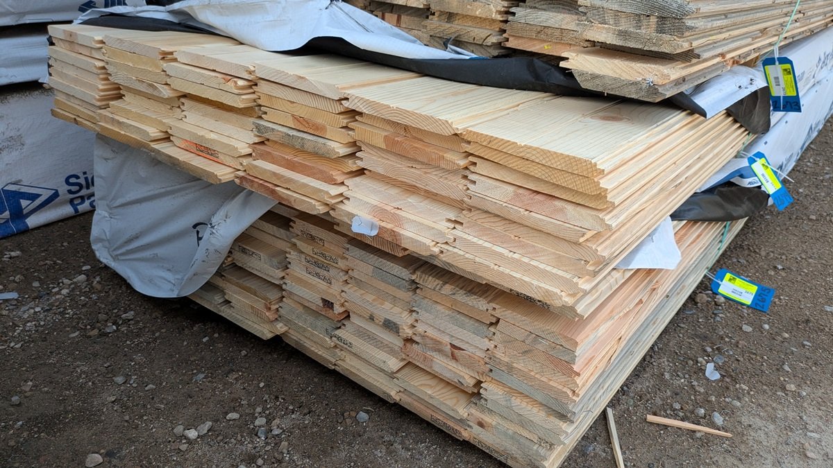 Ponderosa Pine 1"x6", UTIL BEAD CLG FACE LWP-4, 10' to 12' Lengths, 627 Linear Feet, 352 Sq. Ft.