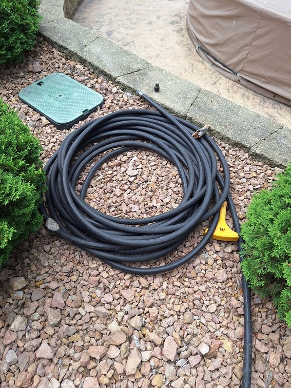 3 Garden Hoses