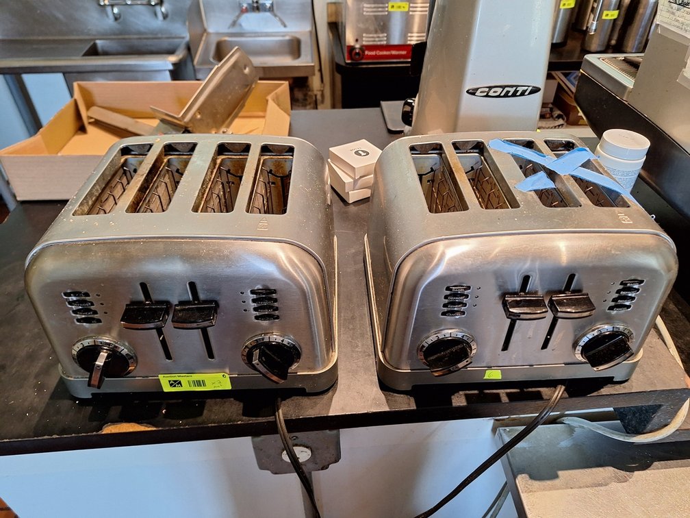 2 Cuisinart 4-Slice Toasters