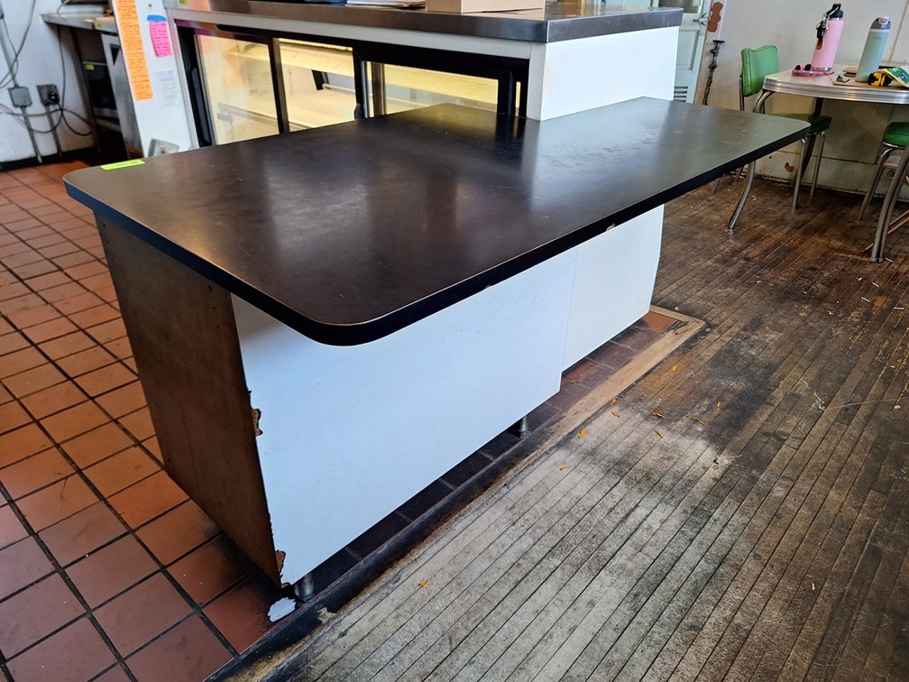 Retail Counter with Contents, 58"x31"x34"