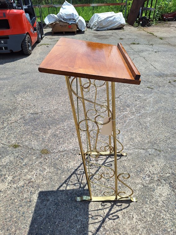 Wood/Brass Podium, 43"