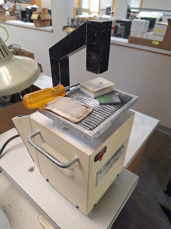 Buffalo Power Rite Laser Pinsetter, Item #: 39000