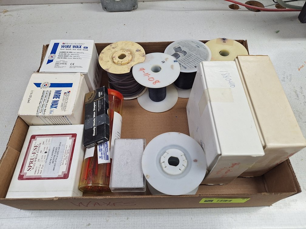 Assorted Waxes