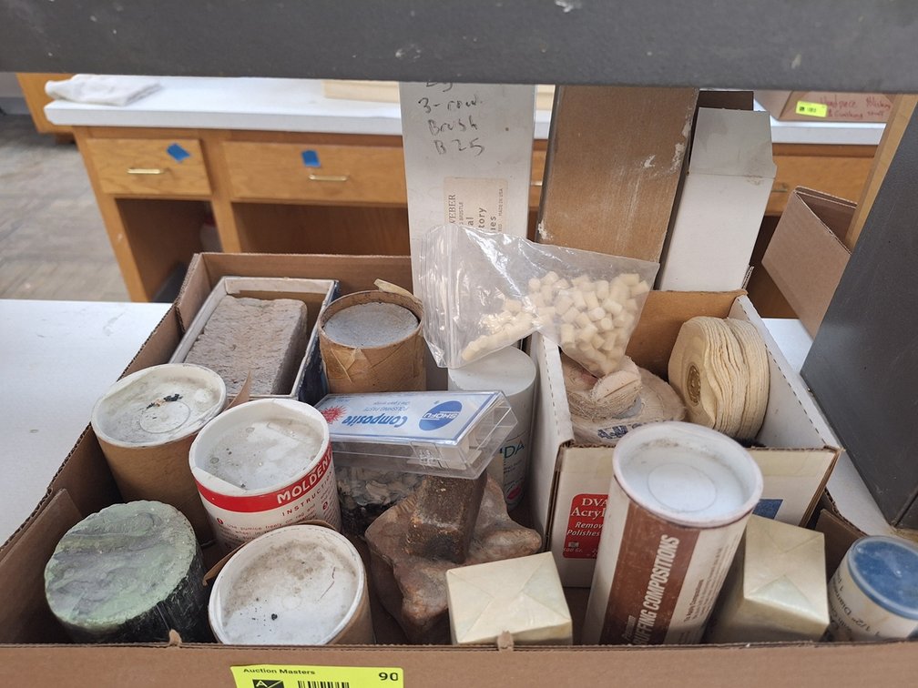 Assorted Polishing Equipment