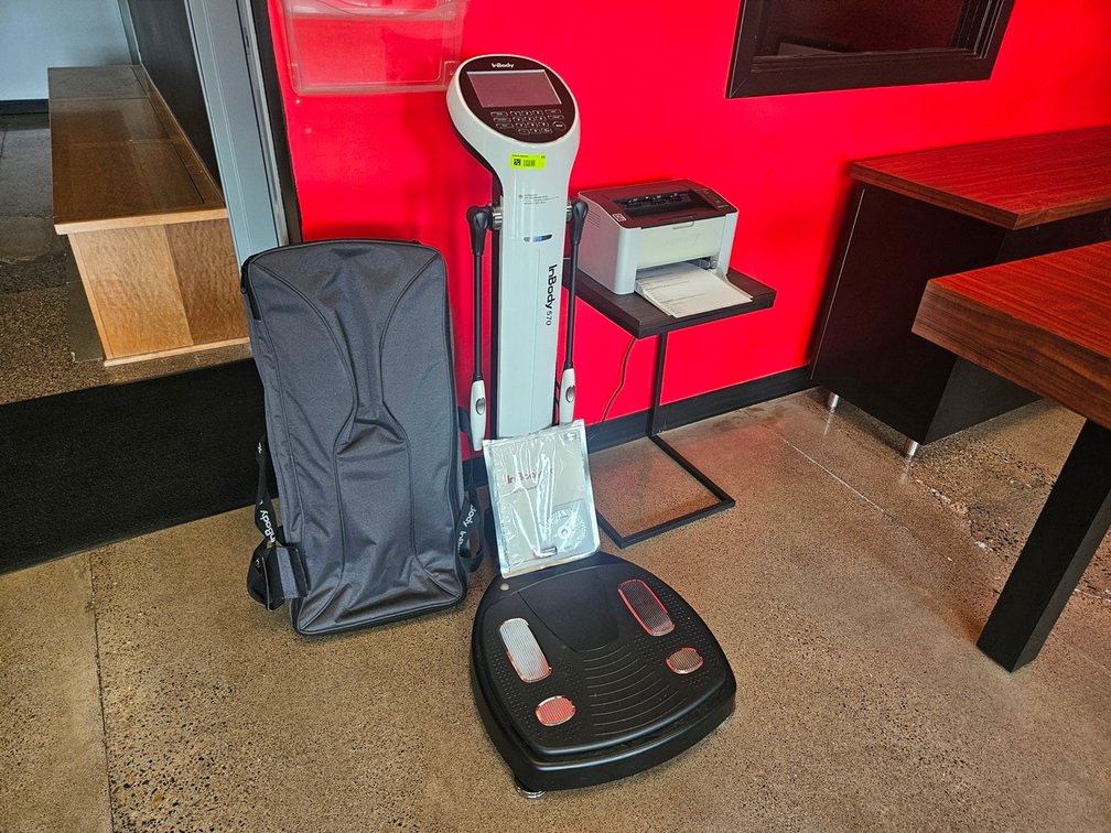 InBody 570 Body Analyzer, Printer, Carrying Case