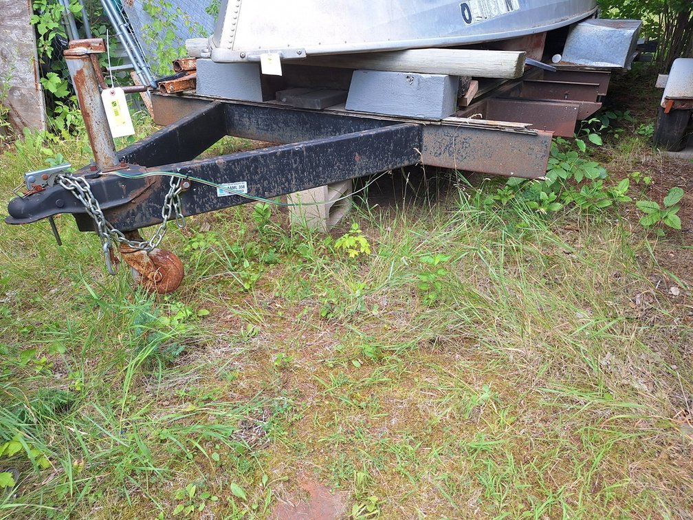 Utility Trailer, Approx. 15'x85"