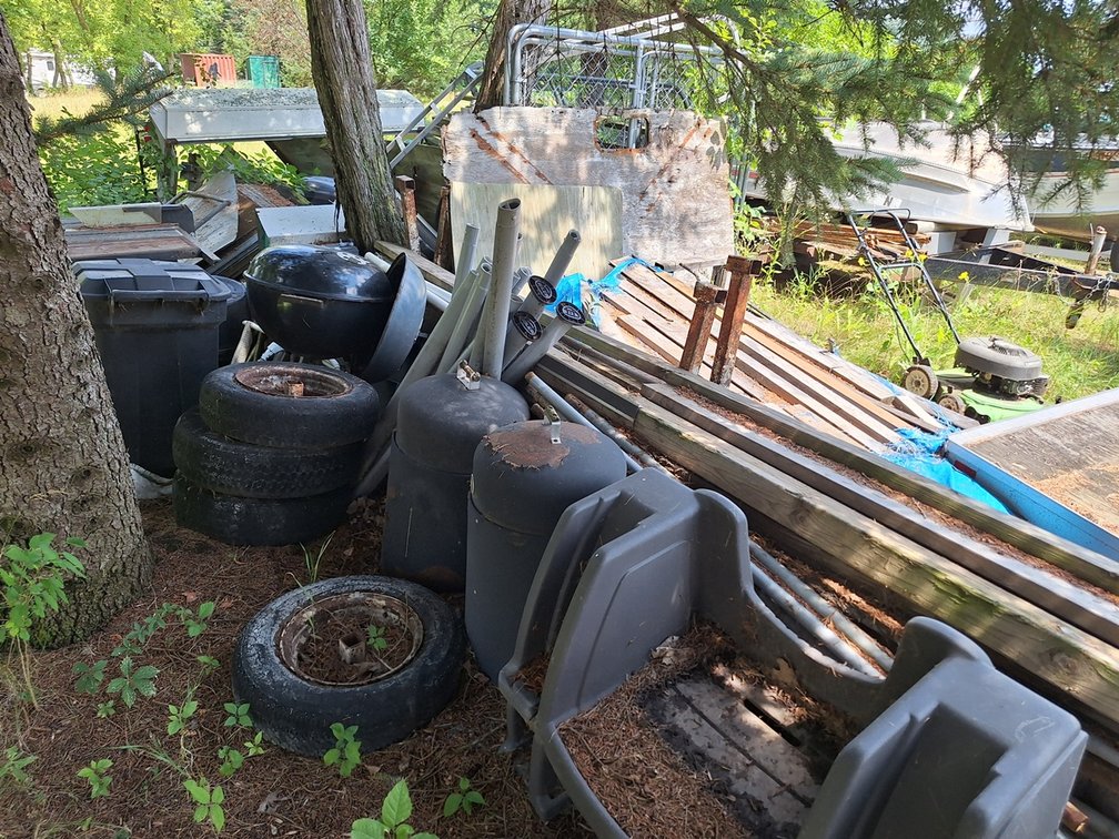 Assorted in Area, Lumber, Smokers, Chain Link Fence, Much More