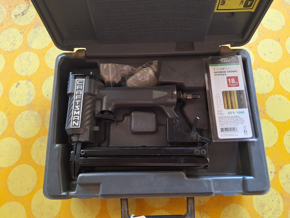 Craftsman Pneumatic Stapler