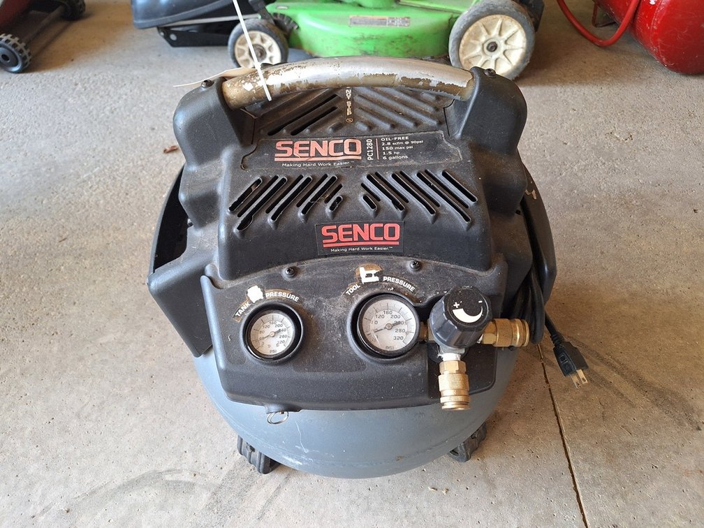 Senco PC1280 6 Gallon 150 PSI Air Compressor