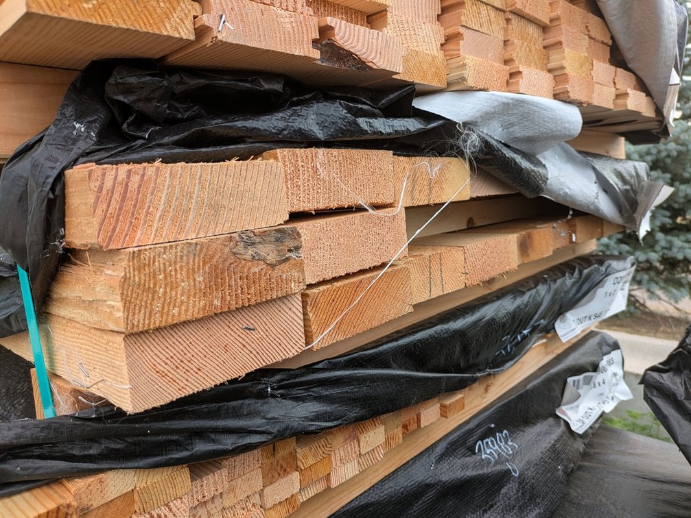 Douglas Fir 1 5/8"x5" Outs, Rough Full Sawn Vertical Grain KD, 21 Pieces, 3' to 5' Lengths, 74 Linear Feet, 29 Sq. Ft.