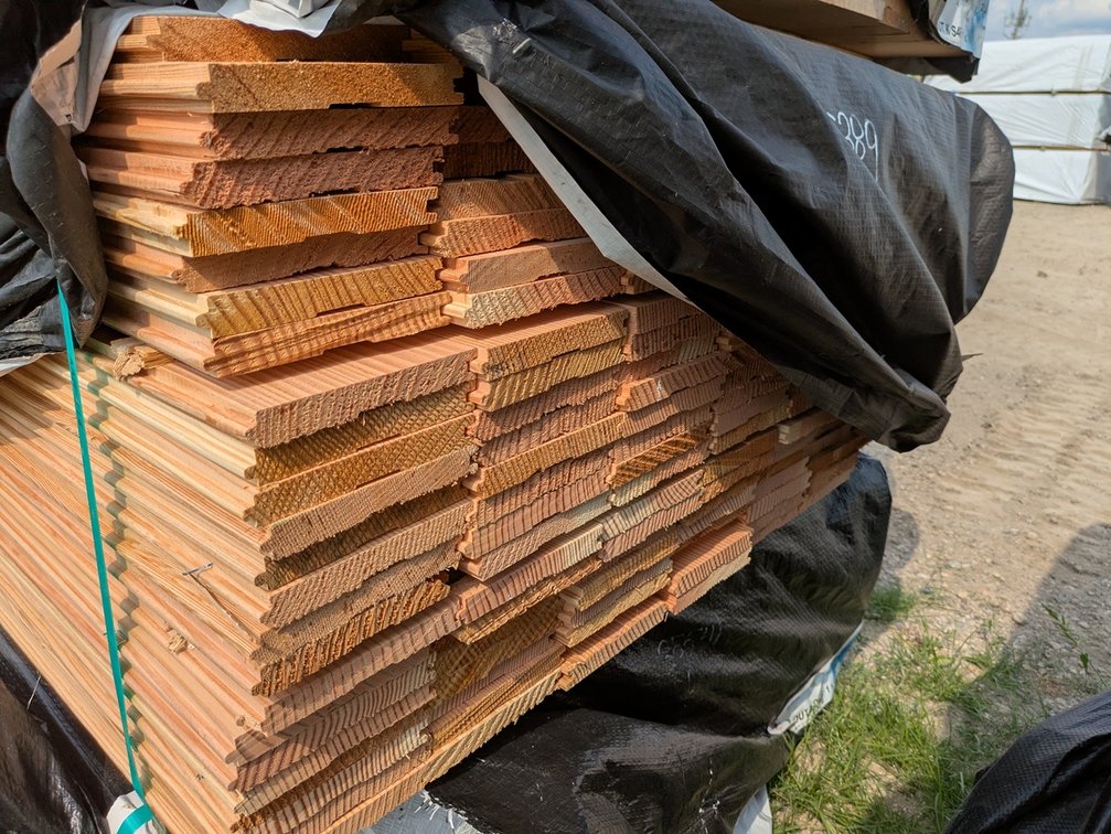Douglas Fir 1"x6" Outs, T & G Dressed and Matched Flooring KD, 185 Pieces, 3' to 5' Lengths, 636 Linear Feet, 258 Sq. Ft.