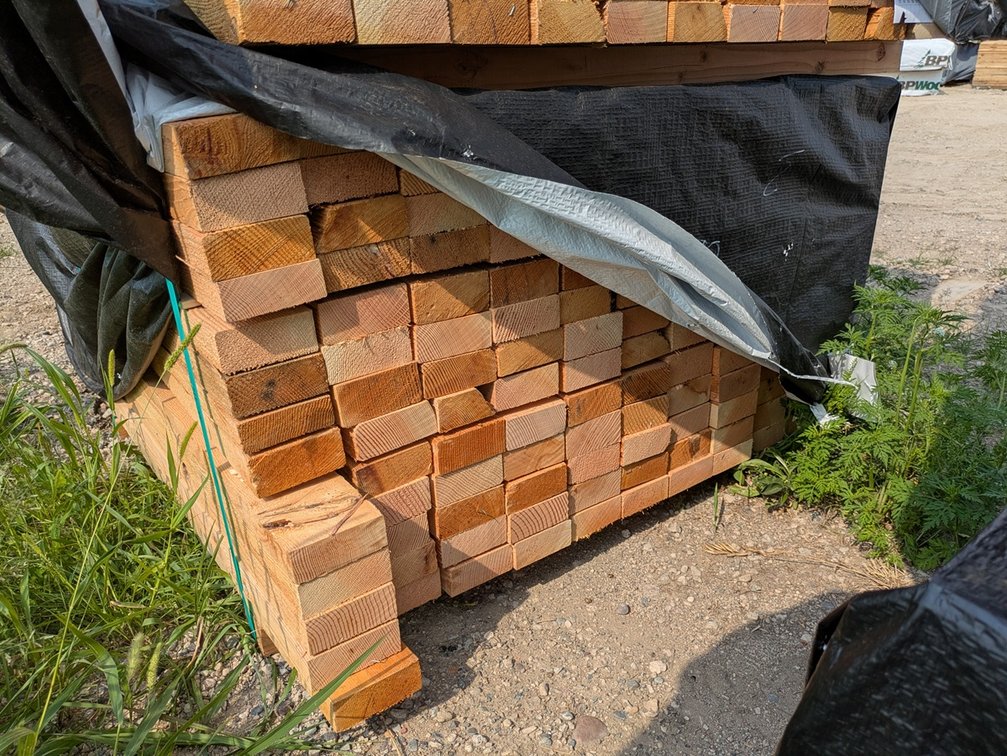 Douglas Fir 1 5/8"x4", Rough Full Sawn Vertical Grain KD, 143 Pieces, 3' to 5' Lengths, 497 Linear Feet