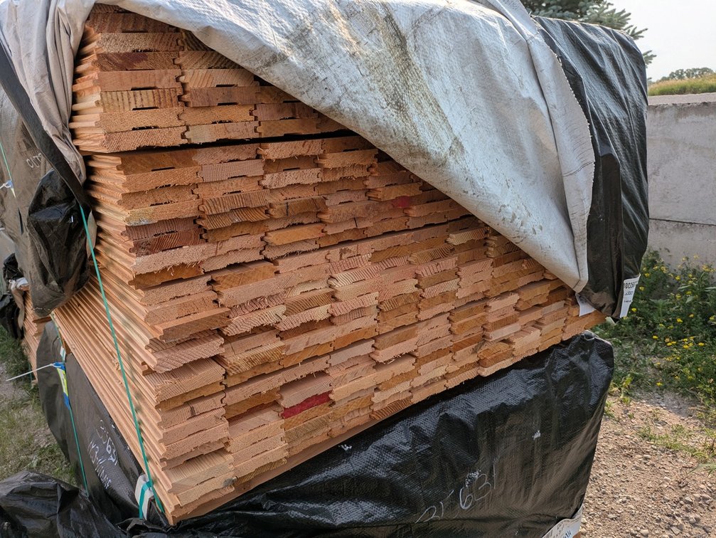 Douglas Fir 1"x3.25" Outs, Dressed and Matched Flooring KD, 416 Pieces, 3' to 5' Lengths, 1404 Linear Feet