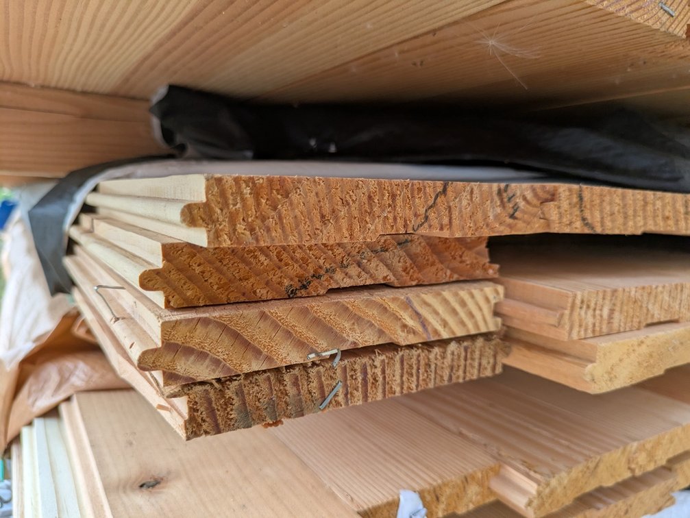 Douglas Fir 1"x6" Outs, T & G Dressed and Matched Flooring KD, 26 Pieces, 12' to 20' Lengths, 386 Linear Feet, 156 Sq. Ft.