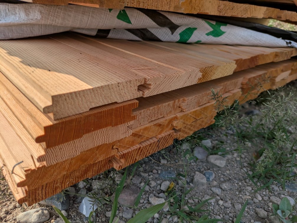 Douglas Fir 1"x3.25" Outs, Dressed and Matched Flooring KD, 52 Pieces, 11' to 20' Lengths, 772 Linear Feet
