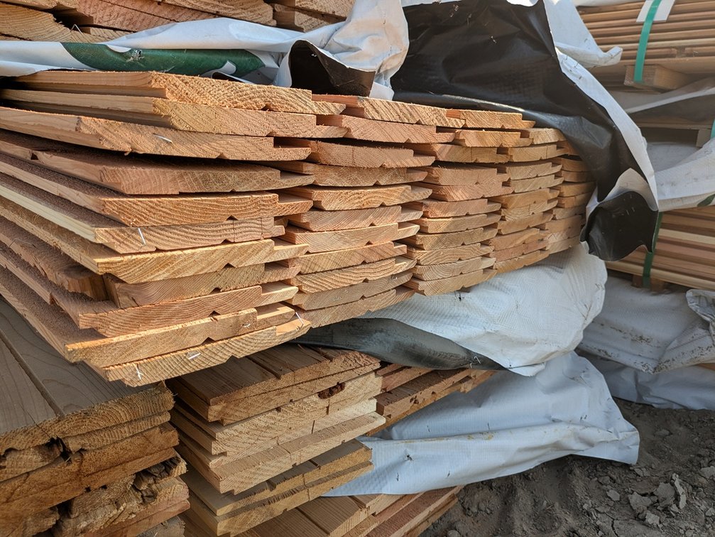 Western Red Cedar 1"x8" Utility Channel Bandsawn KD R/L, 63 Pieces, 12' Lengths, 756 Linear Feet, 433 Sq. Ft.