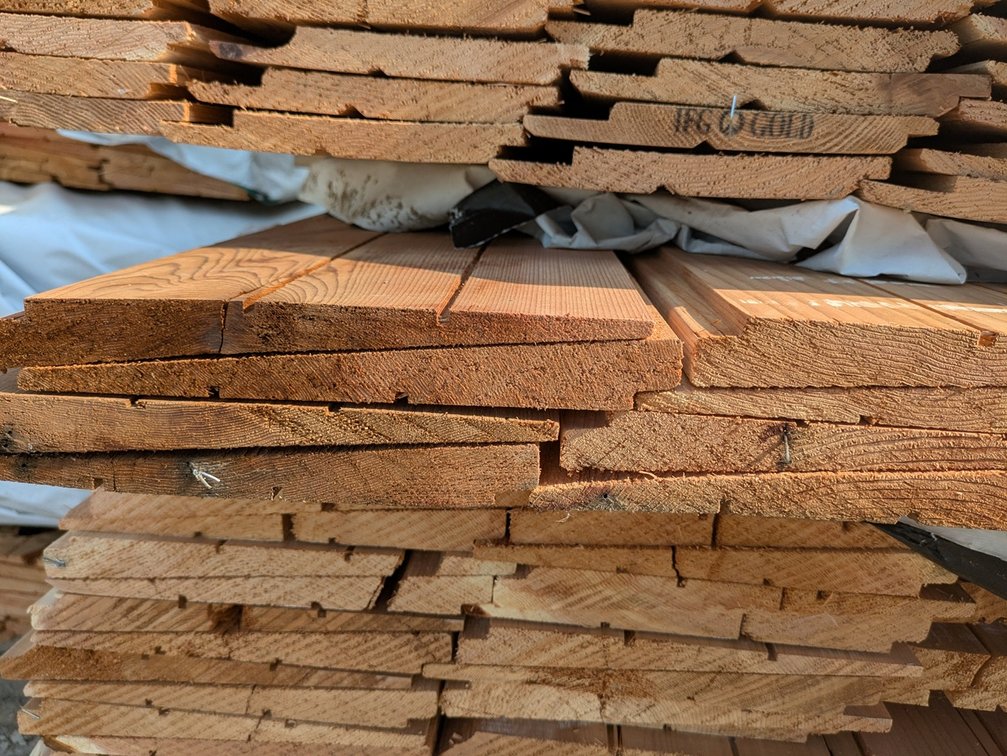 Western Red Cedar 1"x10" Utility Thick Butt Bevel KD R/L, 14 Pieces, 16' Lengths, 224 Linear Feet, 152 Sq. Ft.
