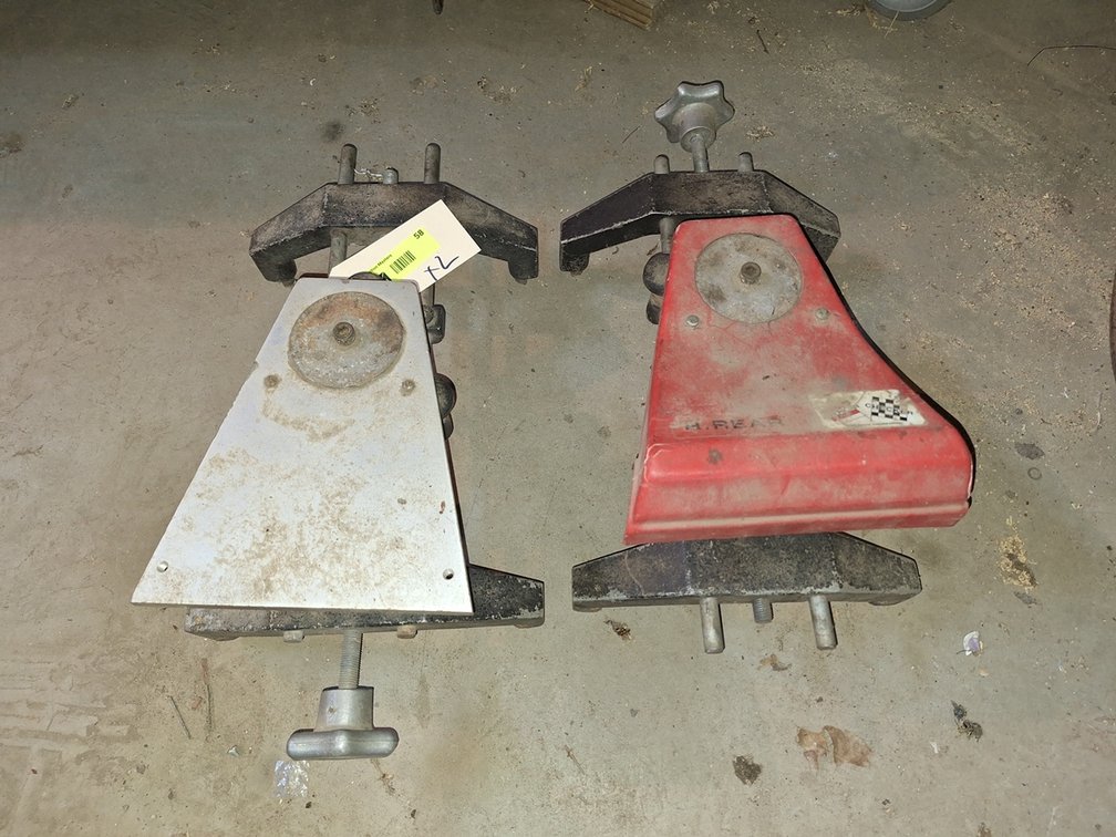 2 Wheel Alignment Tools