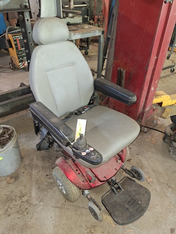 Jazzy Select Mobility Chair/Scooter