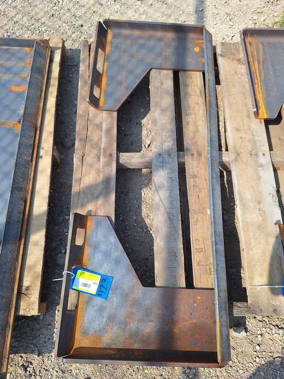 2026 Wolverine ECOTRIC 3/8" Thick Quick Tach Cut Out Mount Plate, Model QMP1-16-10T, Unused