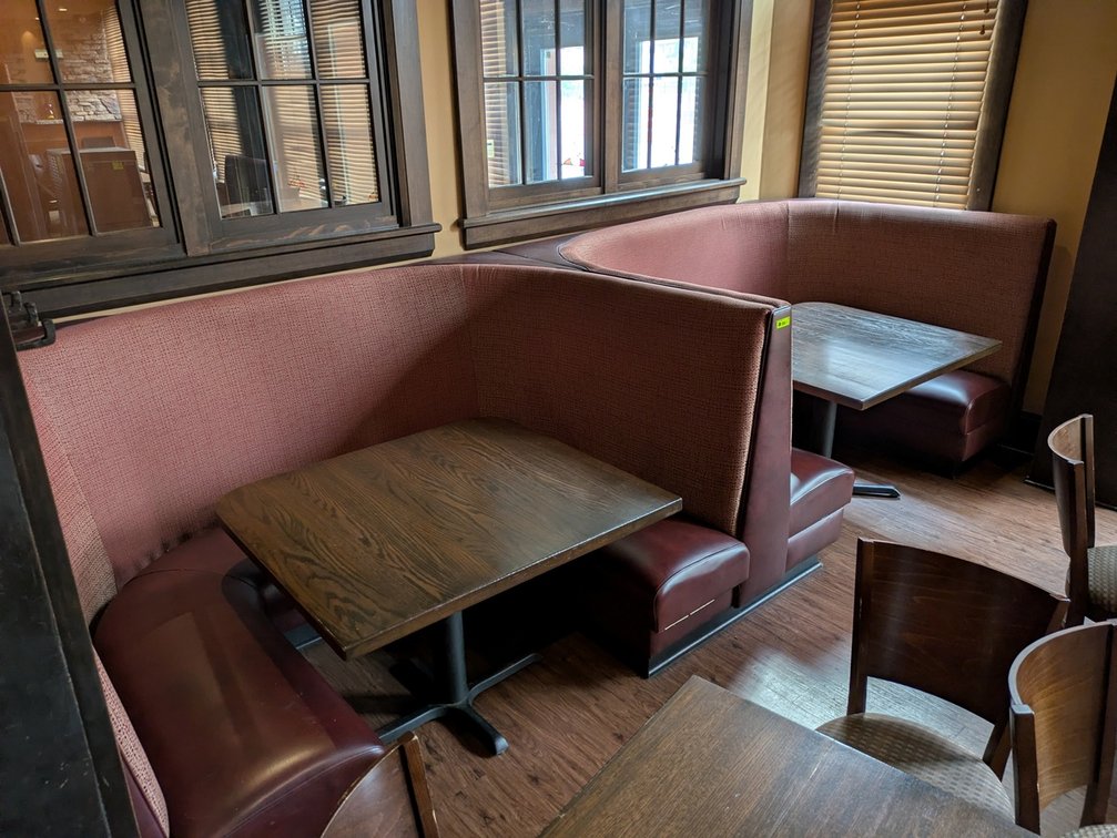 2 U-Shaped Booths, 14'x5'x4' Footprint, 2 Tables, 42"x38"x30"